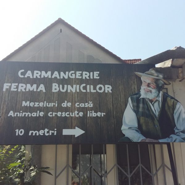 Reclamă Carmangerie - Panou de bond